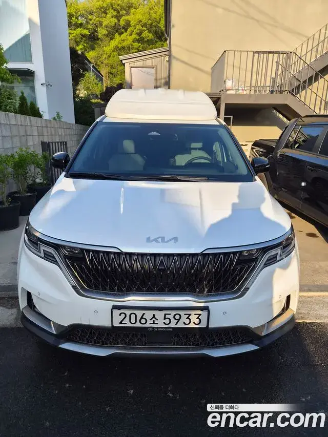 Kia Carnival 2022 — Фото 3/12