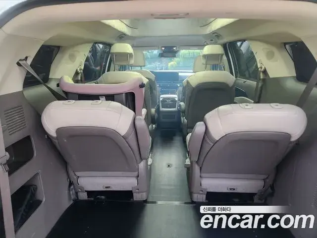 Kia Carnival 2022 — Фото 7/12