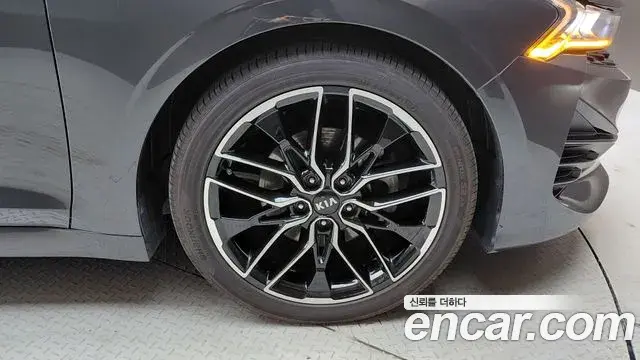 Kia K5 2021 — Photo 20/31