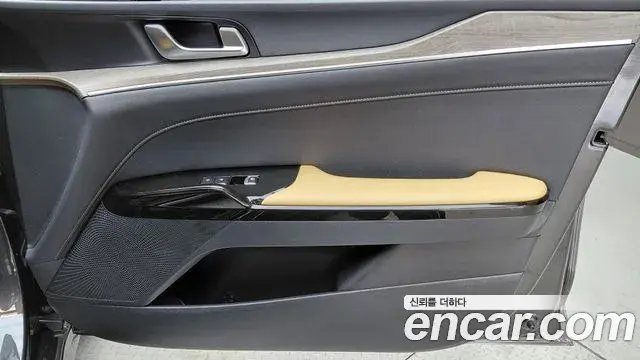 Kia K5 2021 — Photo 3/31