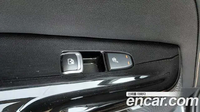 Kia K5 2021 — Photo 2/31