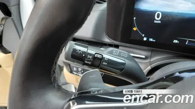 Kia Carnival 2022 — Şəkil 14/34
