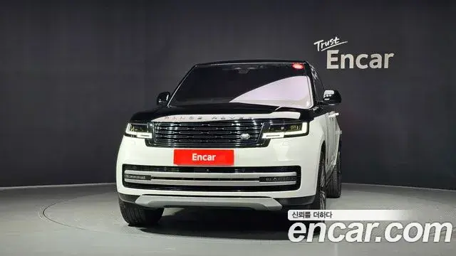 Land Rover Range Rover 2023 — Фото 3/20