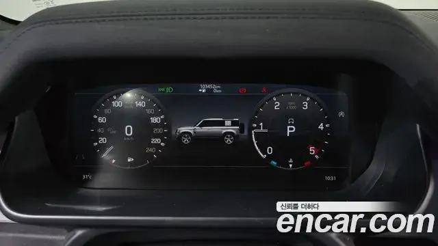 Land Rover Defender 2020 — Фото 8/20