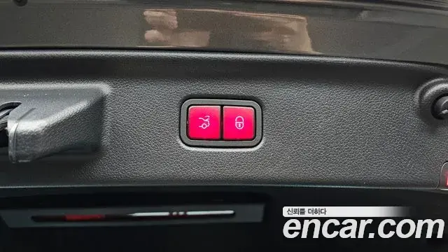 Mercedes-Benz S-Class 2022 — Photo 17/20
