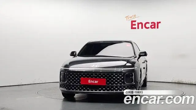 Hyundai Grandeur 2023 — Фото 2/20