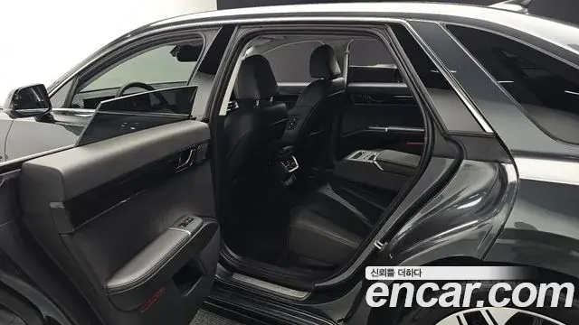 Hyundai Grandeur 2023 — Фото 11/20