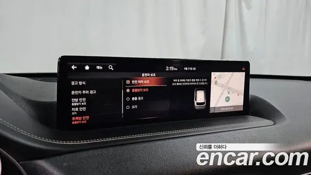 Genesis GV80 2020 — Photo 16/20
