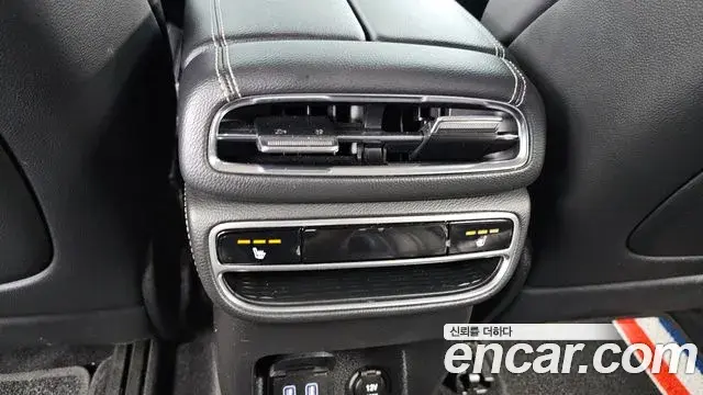 Genesis GV80 2020 — Photo 19/20