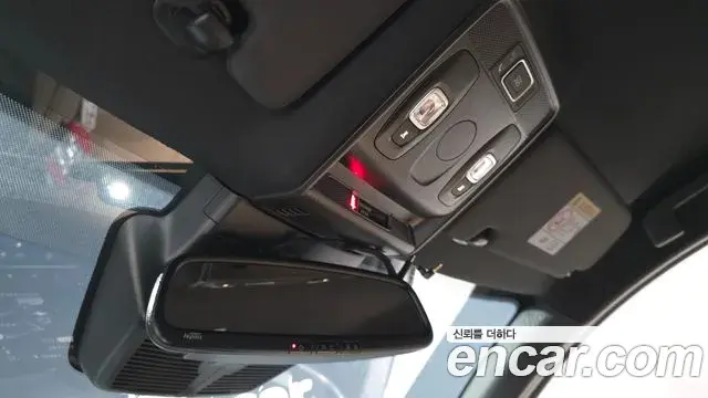 Renault Samsung Arkana 2025 — Фото 18/20