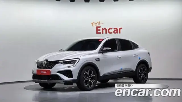 Renault Samsung Arkana 2025 — Фото 1/20