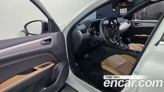 Renault Samsung Arkana 2025 — Фото 10/20