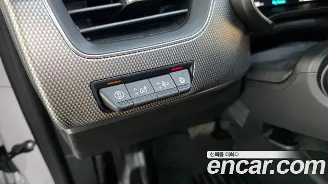 Renault Samsung Arkana 2025 — Фото 17/20