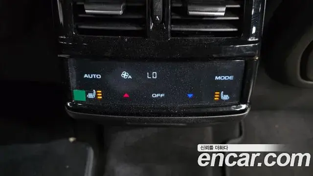 Renault Samsung Grand Koleos 2024 — Şəkil 33/33