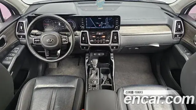 Kia Sorento 2021 — Фото 7/20