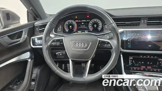 Audi A7 2020 — Фото 13/20
