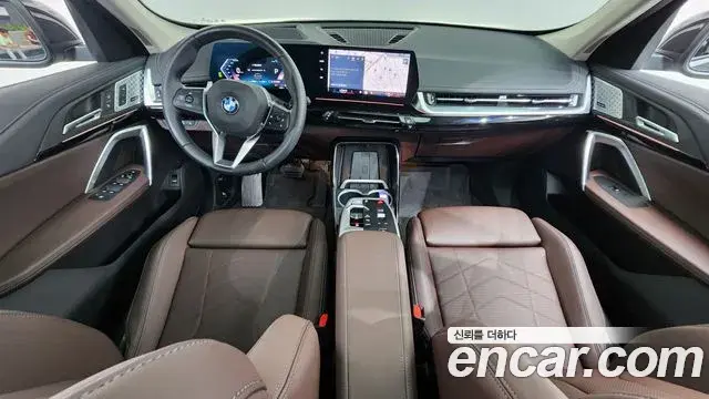 BMW X1 2025 — Photo 7/20
