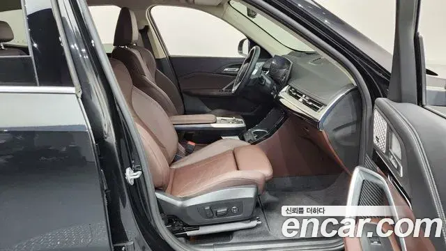 BMW X1 2025 — Photo 11/20