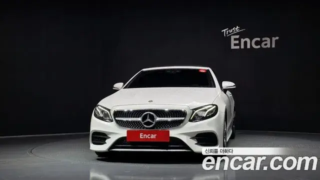 Mercedes-Benz E-Class 2018 — Фото 3/20