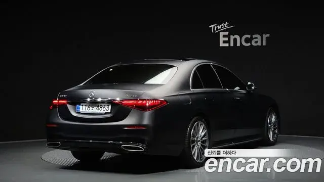 Mercedes-Benz S-Class 2026 — Photo 18/37