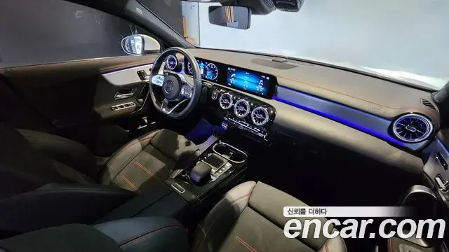 Mercedes-Benz CLA-Class 2021 — Фото 12/17