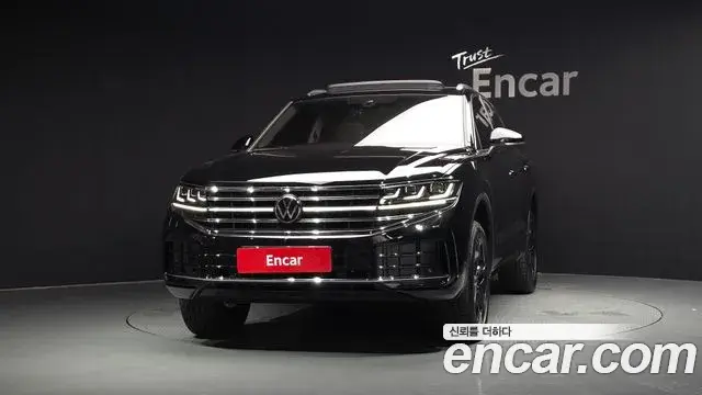 Volkswagen Touareg 2025 — Şəkil 40/41