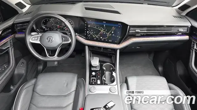 Volkswagen Touareg 2025 — Şəkil 22/41