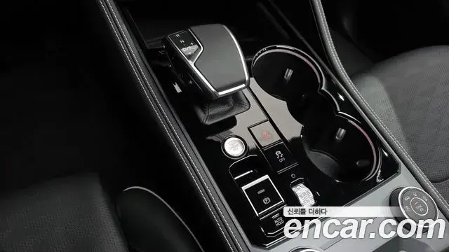 Volkswagen Touareg 2025 — Şəkil 19/41