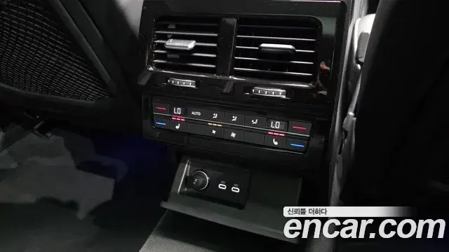 Volkswagen Touareg 2025 — Şəkil 6/41