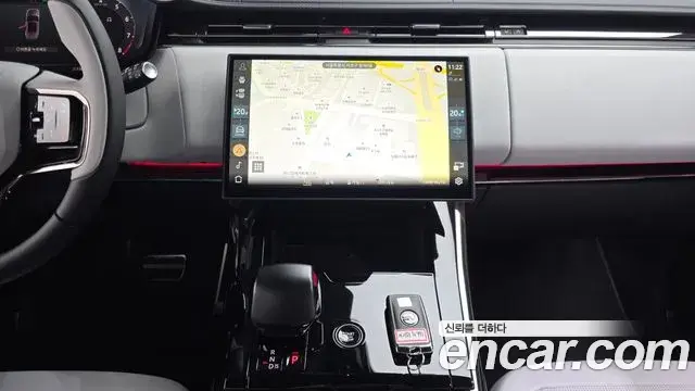 Land Rover Range Rover Sport 2026 — Photo 19/20