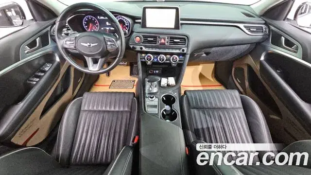 Genesis G70 2019 — ფოტო 17/20