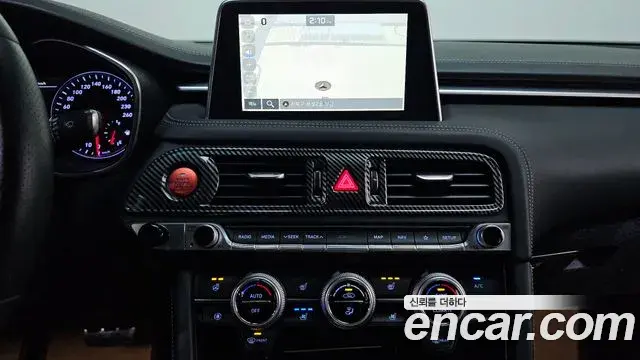 Genesis G70 2019 — ფოტო 20/20