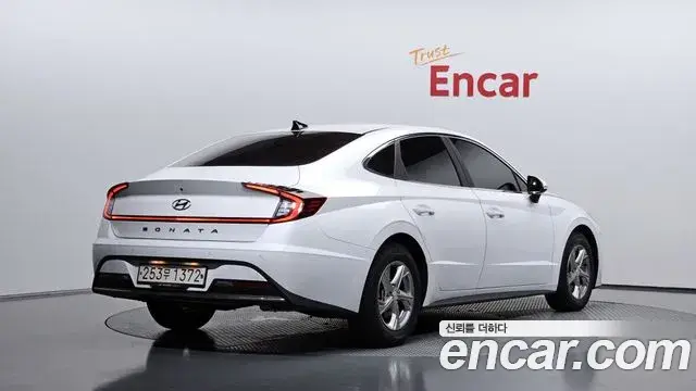 Hyundai Sonata 2020 — Фото 2/20