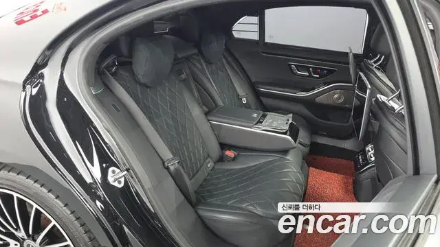 Mercedes-Benz S-Class 2021 — Фото 11/20
