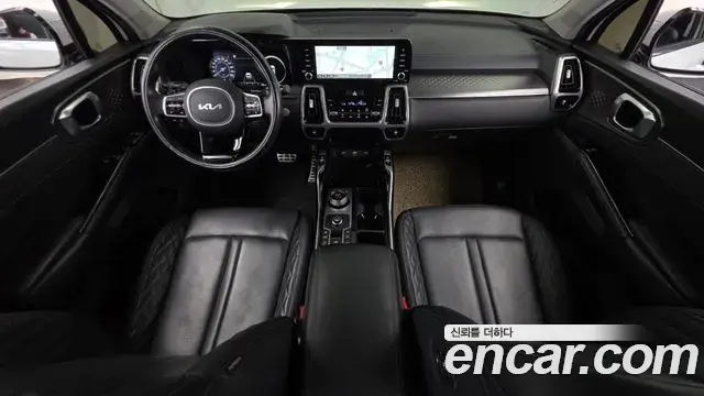 Kia Sorento 2023 — Фото 7/20