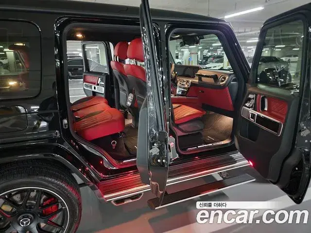 Mercedes-Benz G-Class 2021 — Фото 8/10