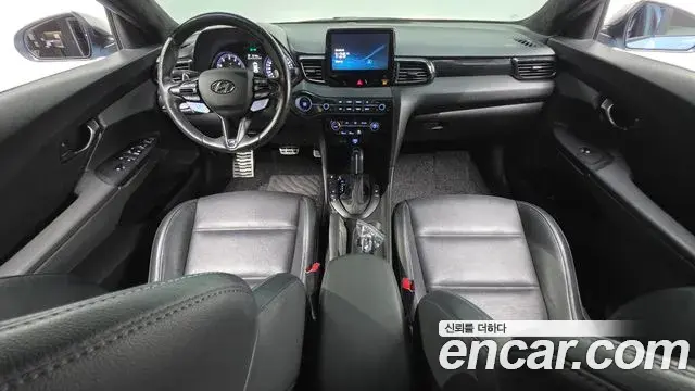 Hyundai Veloster 2021 — Фото 9/20