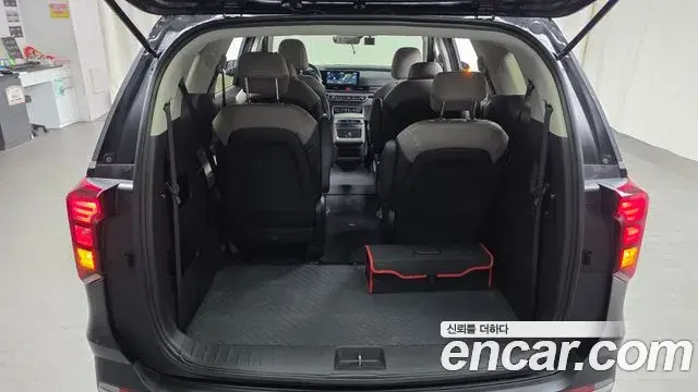 Kia Carnival 2025 — Photo 20/20