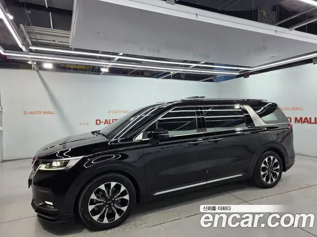 Kia Carnival 2021 — Photo 5/20