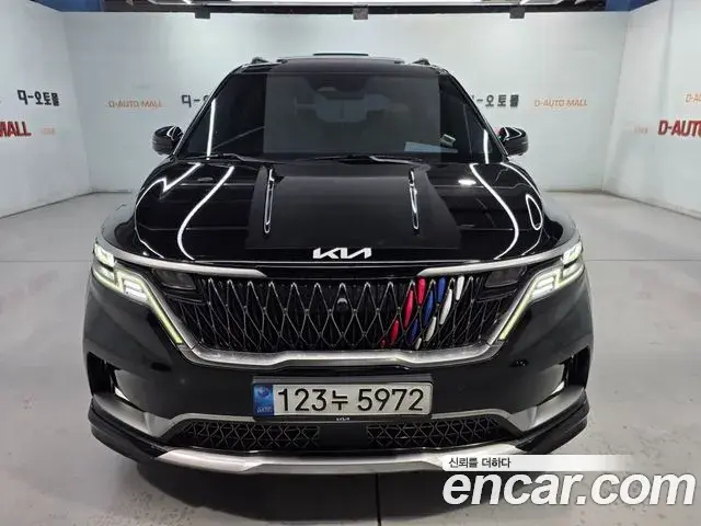 Kia Carnival 2021 — Photo 18/20