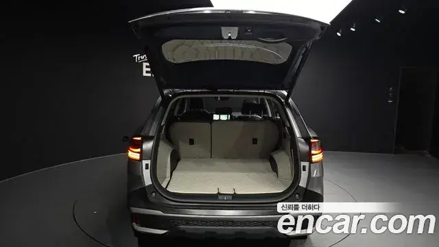 Kia Sportage 2024 — ფოტო 6/42