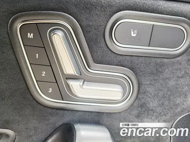 Mercedes-Benz A-Class 2024 — Photo 6/16