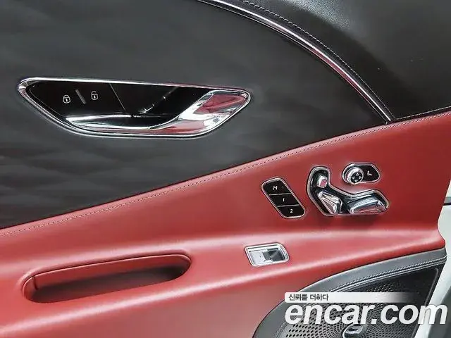 Bentley Flying Spur 2022 — Şəkil 17/20