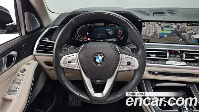 BMW X7 2021 — Фото 13/20