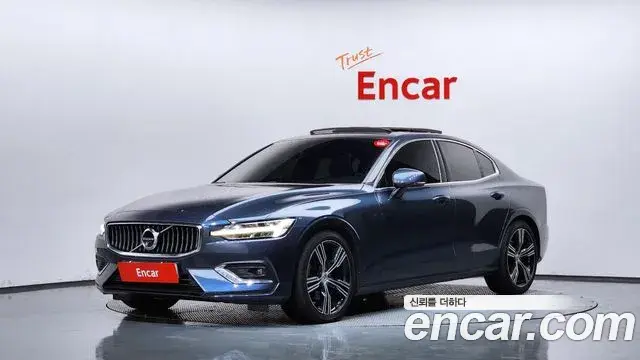 Volvo S60 2019 — Фото 1/20