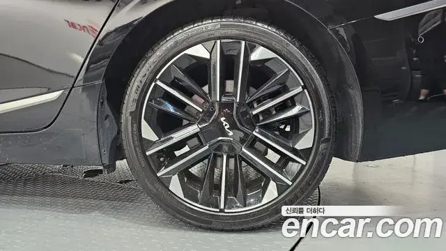 Kia K8 2024 — Photo 35/40