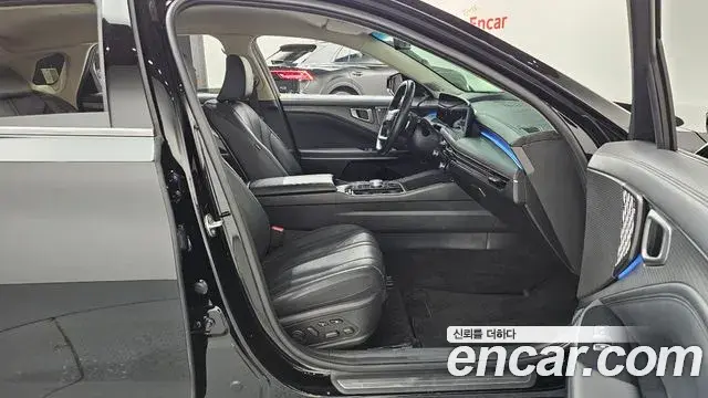 Kia K8 2024 — Photo 5/40