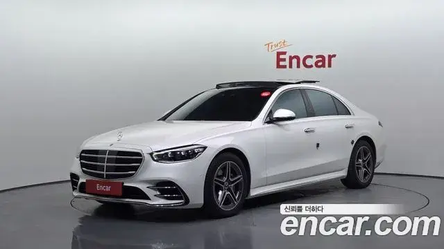 Mercedes-Benz S-Class 2023 — Фото 1/20