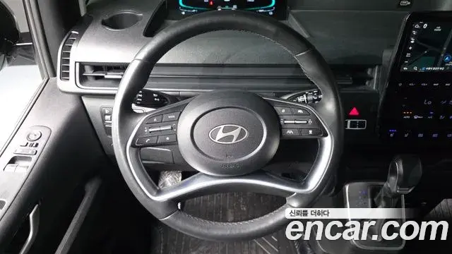 Hyundai Staria 2025 — Фото 14/20