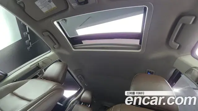 Toyota Sienna 2018 — Photo 9/30